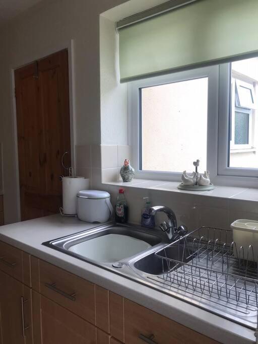 No 96 Chapel Lane - Self Contained Cottage In The Heart Of Butleigh Ngoại thất bức ảnh